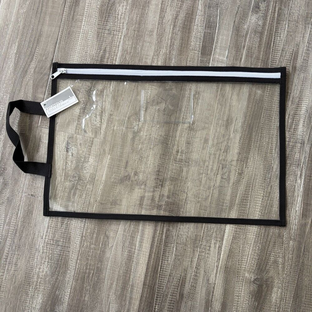 Made for Retail Clear Portfolio Tote Bag 18in in Wx 30.48cm H
